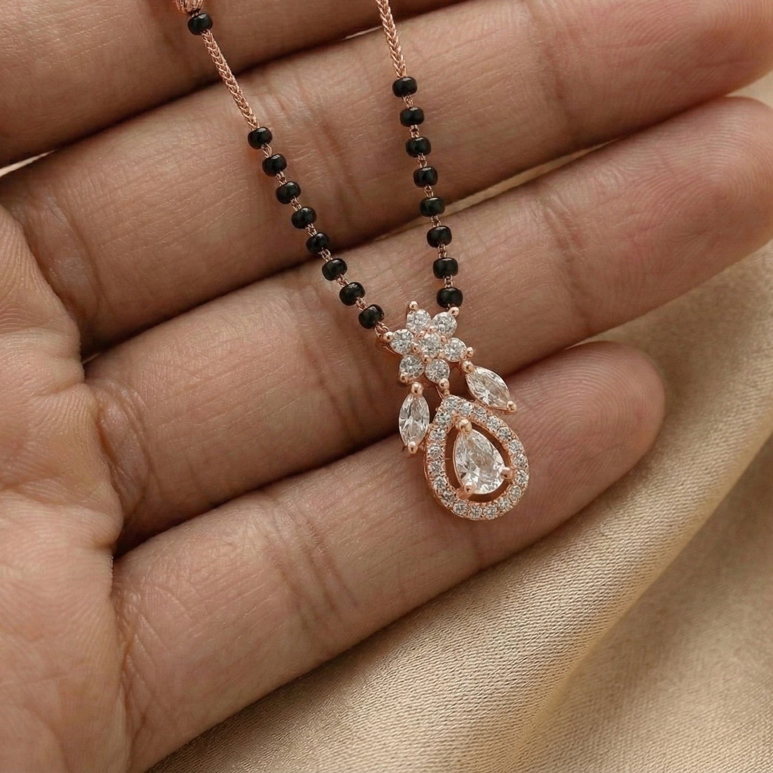 Nandini Mangalsutra
