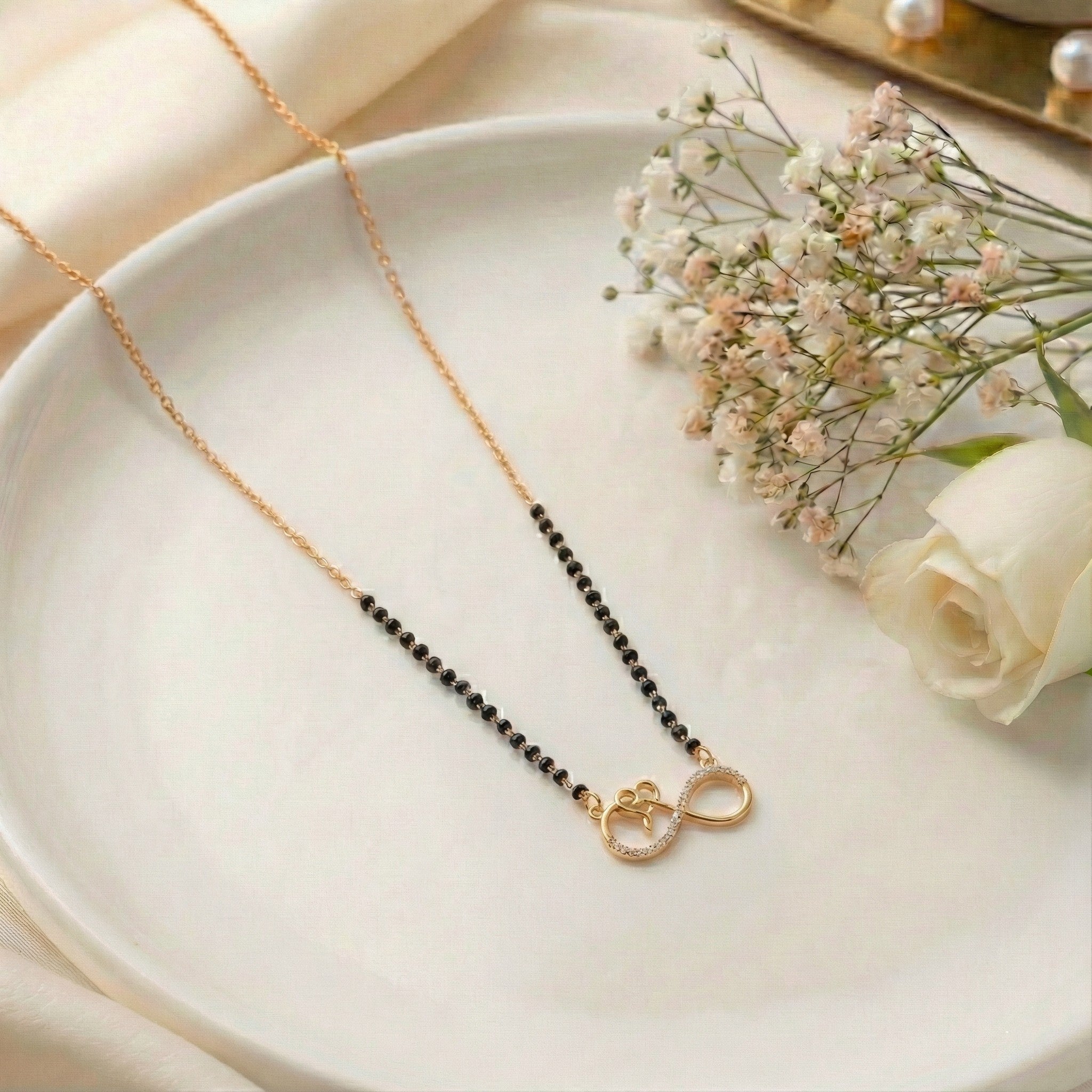 Avira Mangalsutra