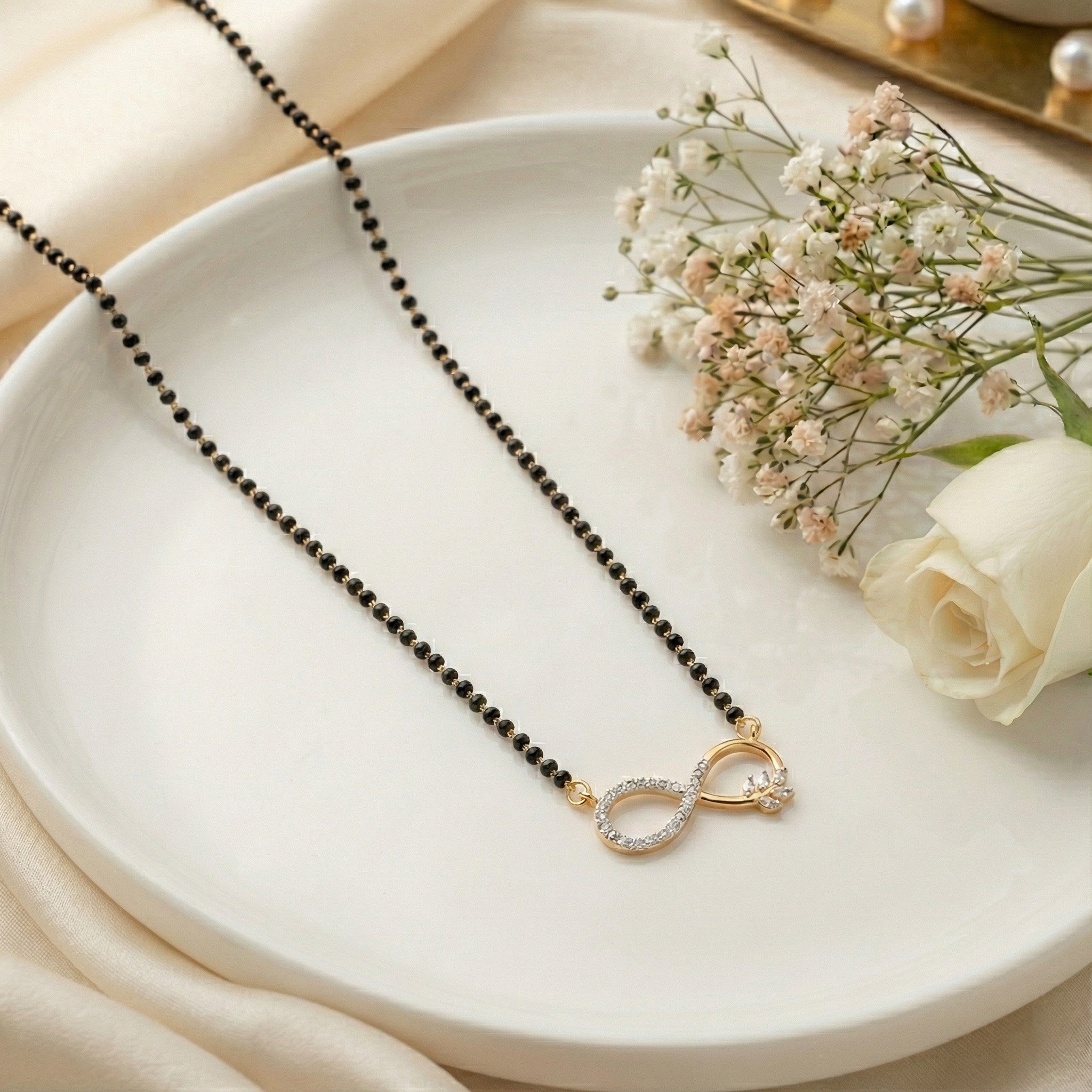 Vedika Mangalsutra
