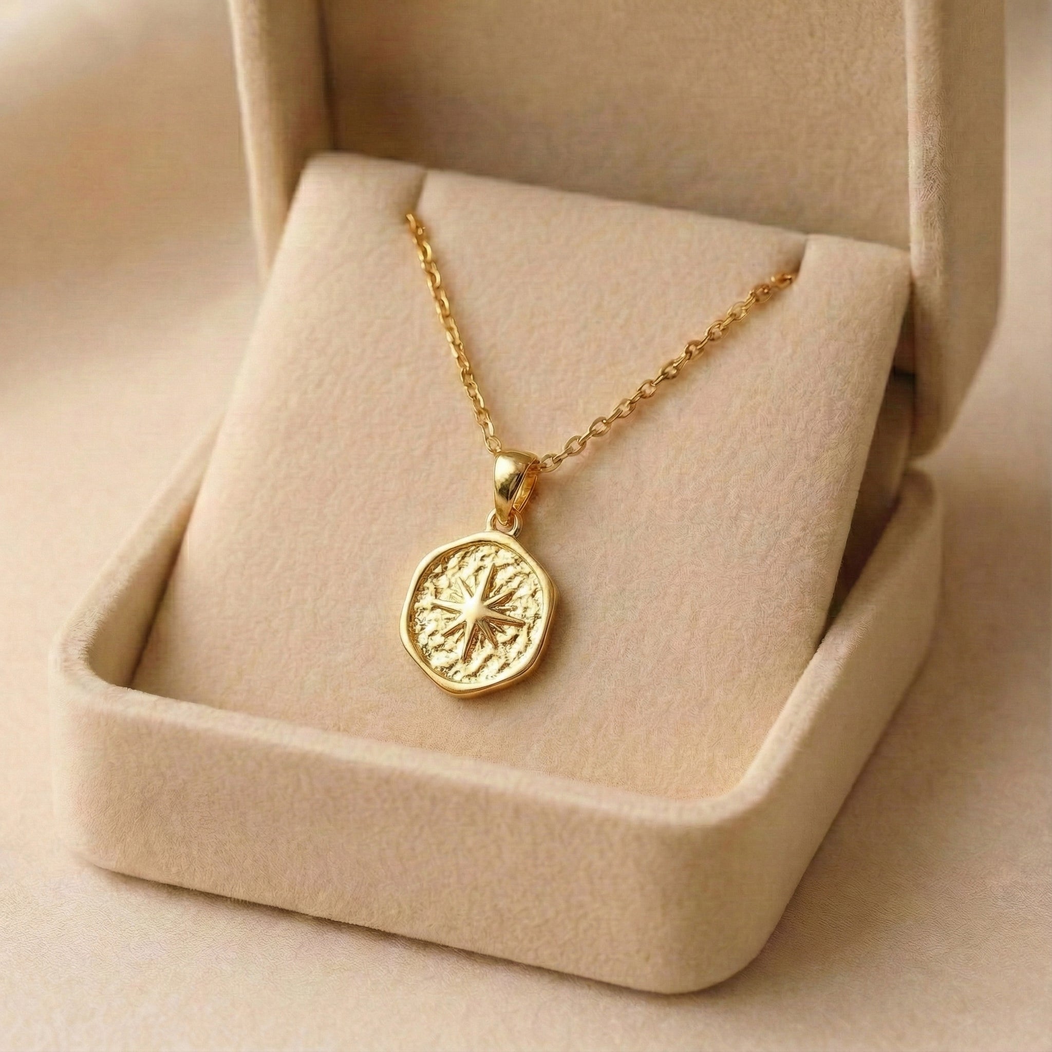 The Stella Charm