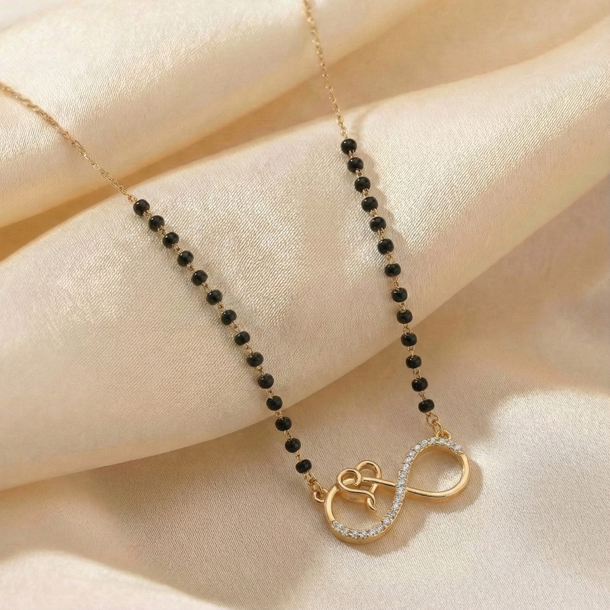 Avira Mangalsutra