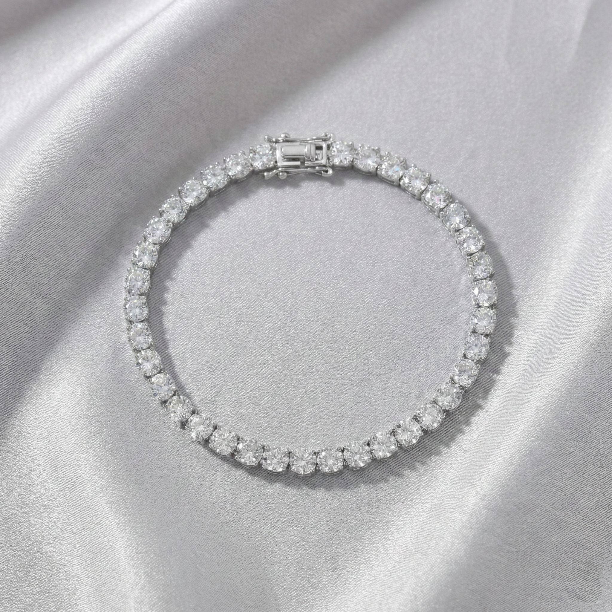 The IIRAYA Signature Silver Essential Duo